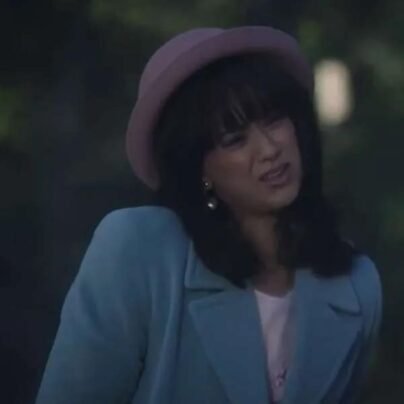 anna-diaz-totally-killer-2023-blue-coat