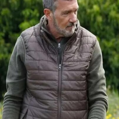 antonio-banderas-cult-killer-2024-vest