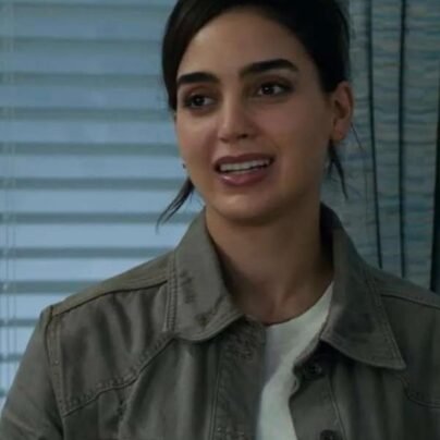 scream-2022-sam-carpenter-jacket