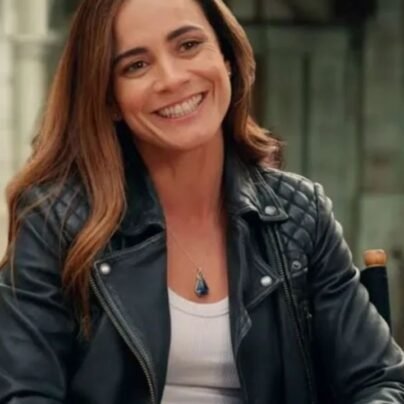 alice-braga-jacket.jpg