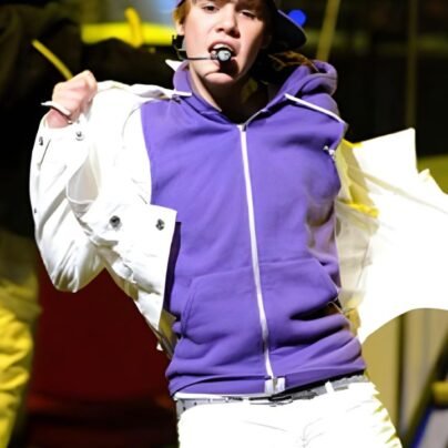 justin-bieber-purple-hooded-jacket.jpg