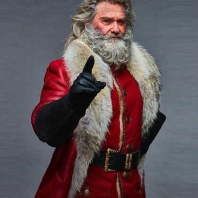 the-christmas-chronicles-santa-claus-coat.jpg